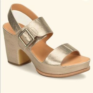 Kork-Ease Womens San Carlos Learher Open Toe Casual Sandals.